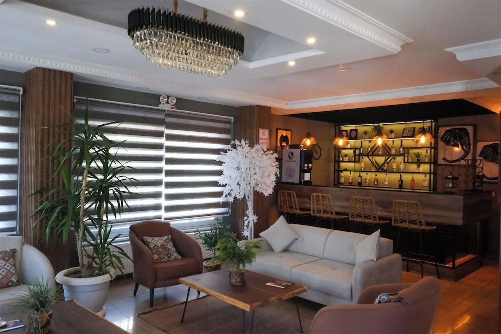 Алтынолук: Lopera Beach Hotel