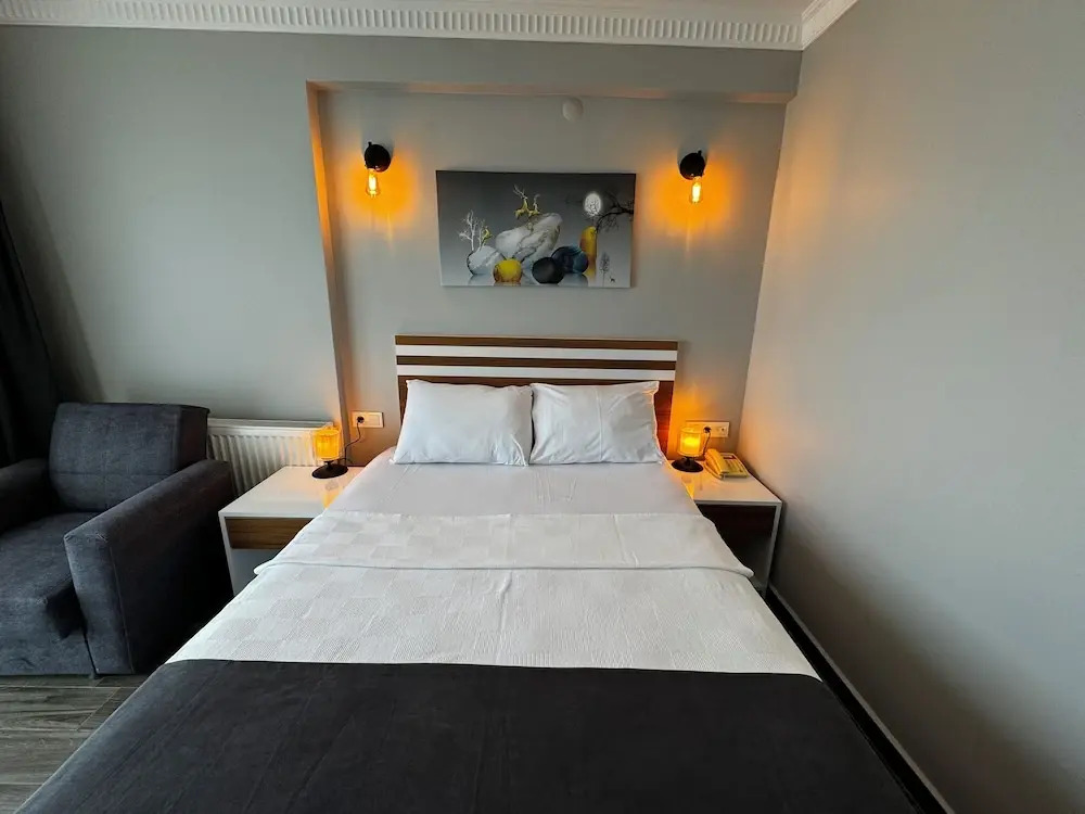 Алтынолук: Lopera Beach Hotel