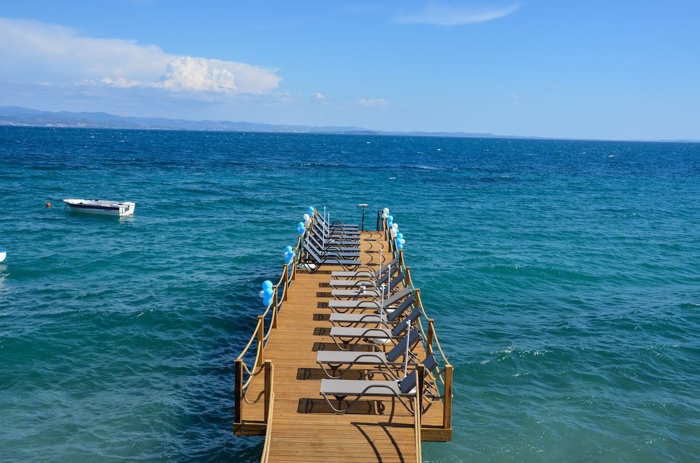 Lopera Beach Hotel — фото 5