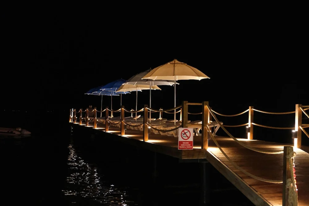 Алтынолук: Lopera Beach Hotel