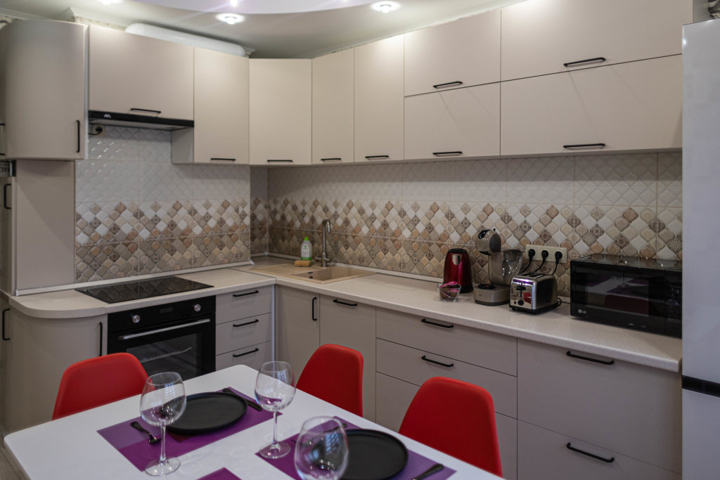 Саратов: Апартаменты Loft Apartment/7A Alekseevskaya