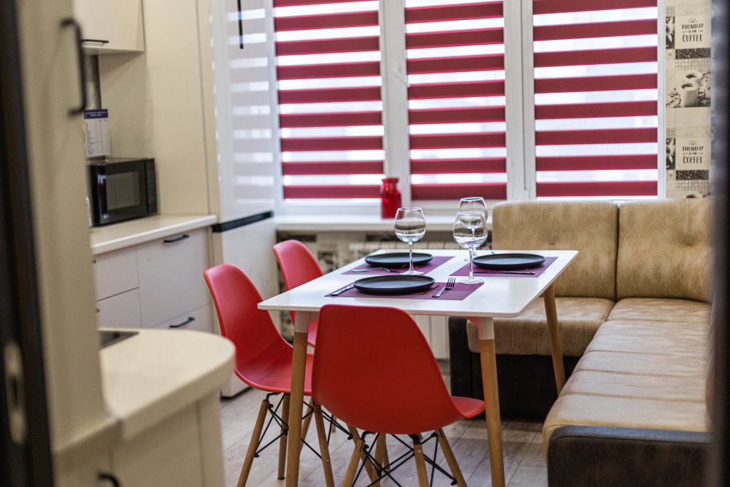 Саратов: Апартаменты Loft Apartment/7A Alekseevskaya