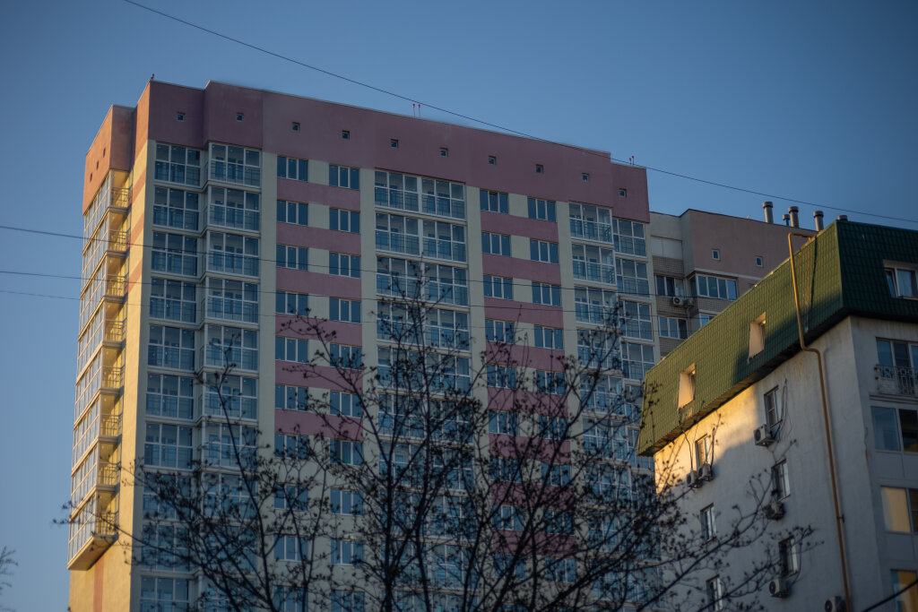 Саратов: Апартаменты Loft Apartment/7A Alekseevskaya