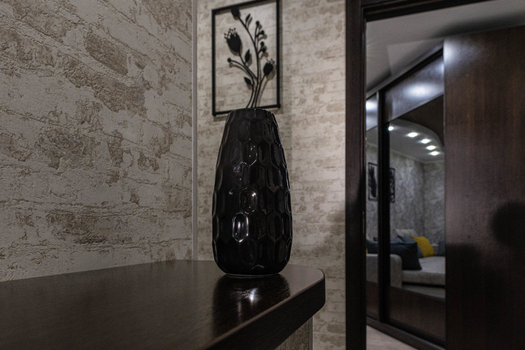 Саратов: Апартаменты Loft Apartment/7A Alekseevskaya