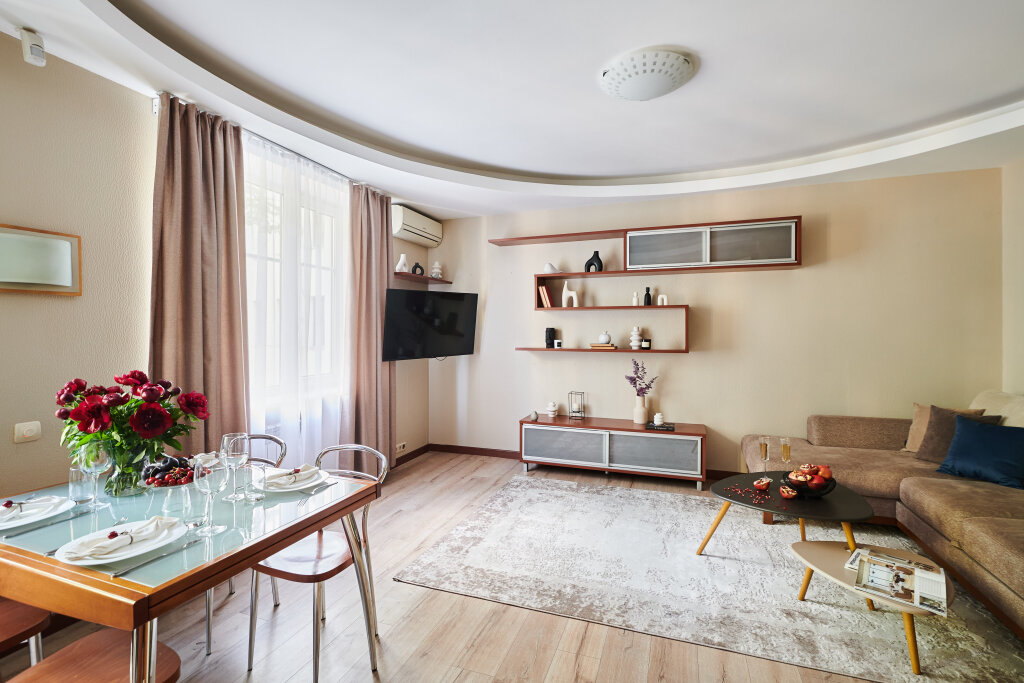 Москва: Квартира GM Apartments Уютные на Спиридоновке