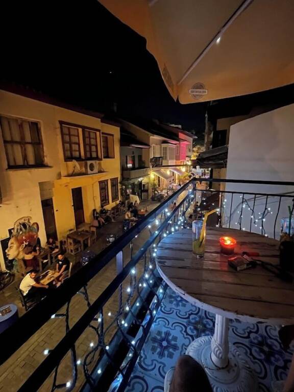 Анталья: Callisto Pub & Kitchen & Hotel