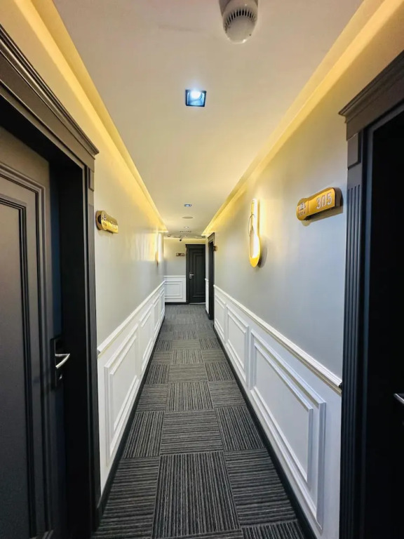 Арнавуткёй: Bera Airport Hotel