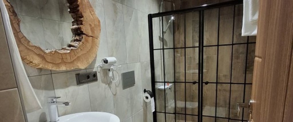 Арсин: Çardak Altı Otel