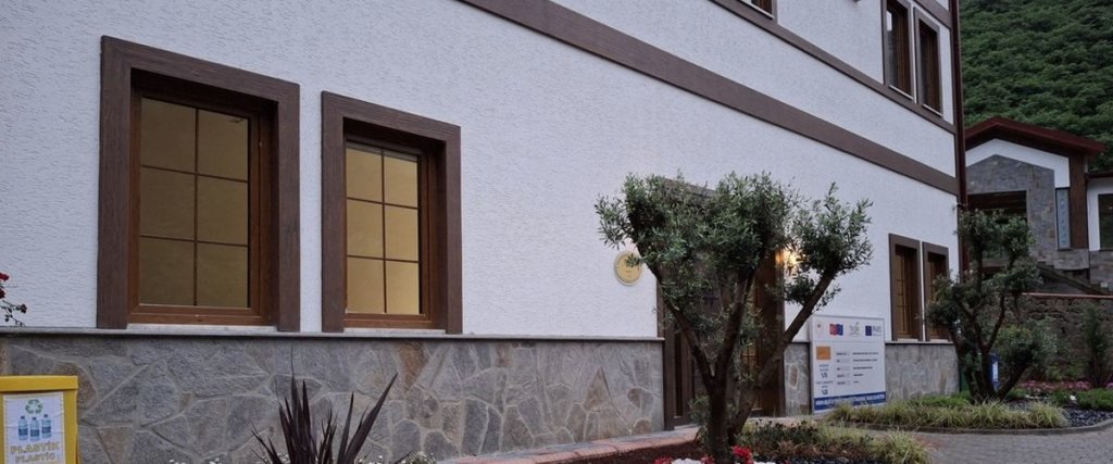 Арсин: Çardak Altı Otel