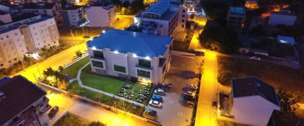 Балыкесир: Balikesir Ogretmenevi