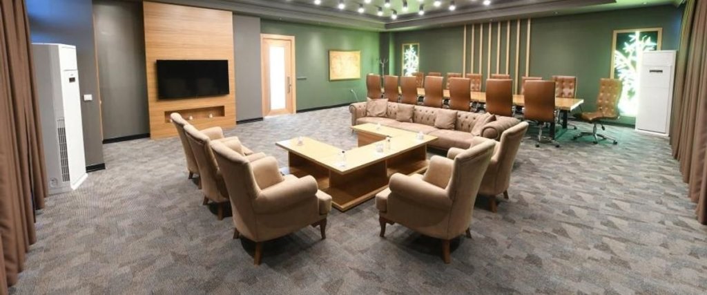 Балыкесир: Balikesir Ogretmenevi