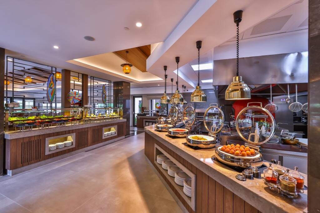 Болу: Narven Wellness & Thermal Hotel