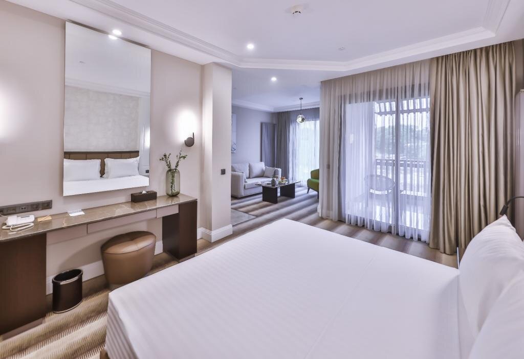 Болу: Narven Wellness & Thermal Hotel