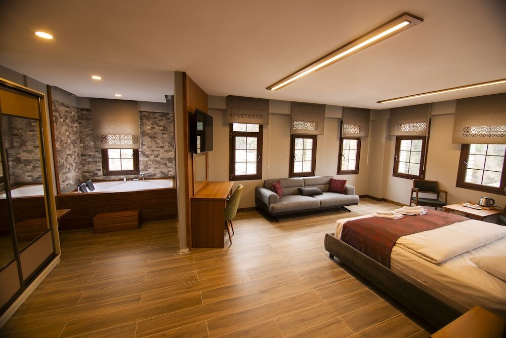 Чамлыхемшин: Kervansaray Deluxe Hotel