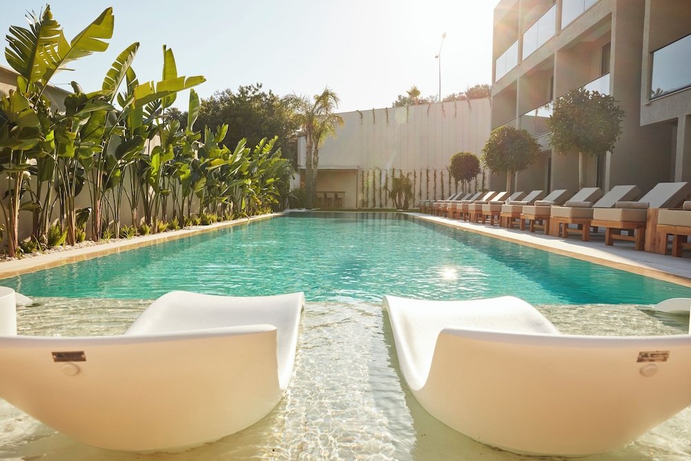 carousel image 1