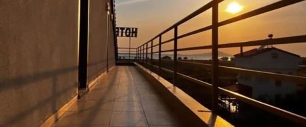 Гейикли: Tenedos Iskele Otel
