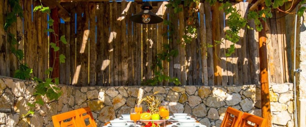 Исламлар: Villa Tabiat