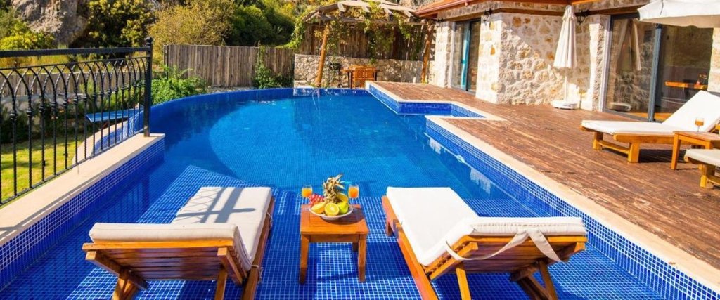 Исламлар: Villa Tabiat