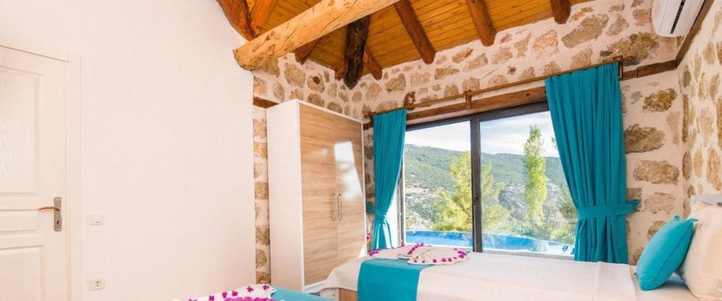 Исламлар: Villa Tabiat