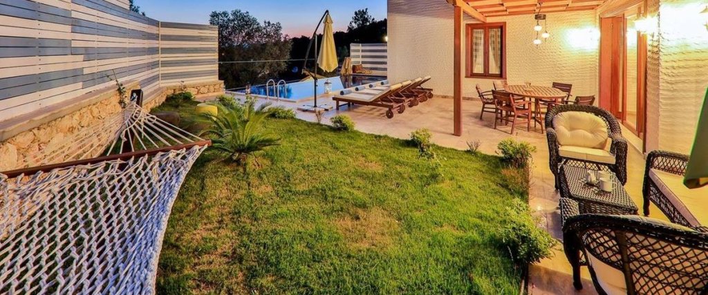 Исламлар: Villa Sunny-2