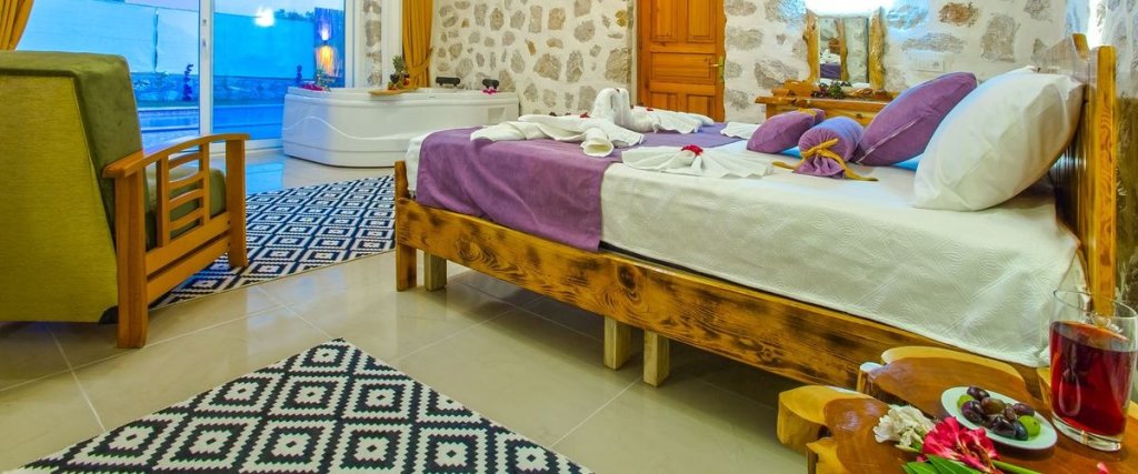 Исламлар: Villa Sakiz