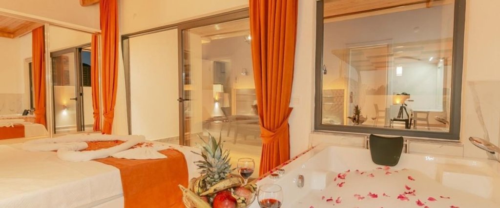 Исламлар: Villa Chelsea