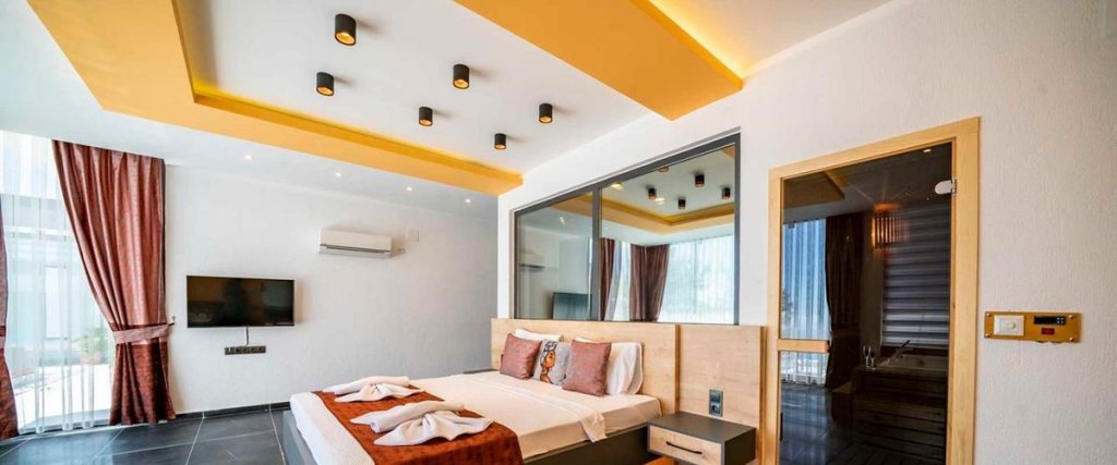 Исламлар: Villa Anıt
