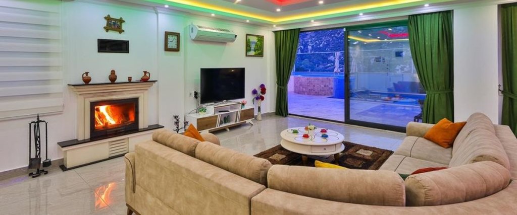 Исламлар: Villa Leylak