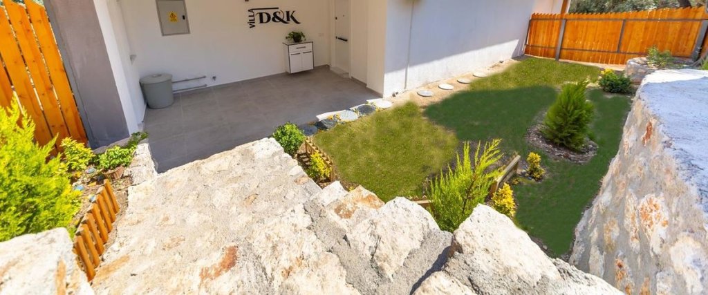 Исламлар: Villa Bükreş