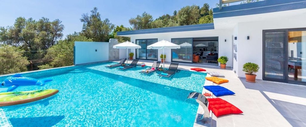 Исламлар: Villa Bükreş
