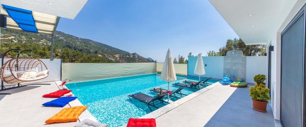 Исламлар: Villa Bükreş