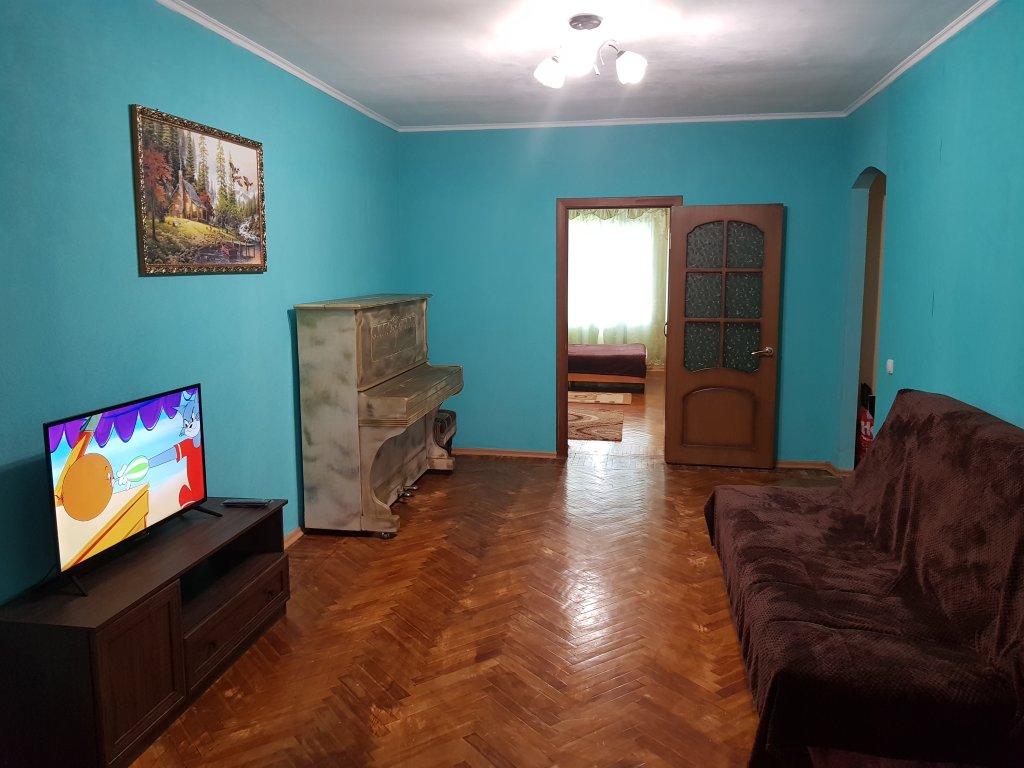 Гагра: Апартаменты 2-х комнатные
