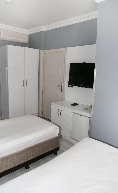 Стамбул: Bayer Hotel