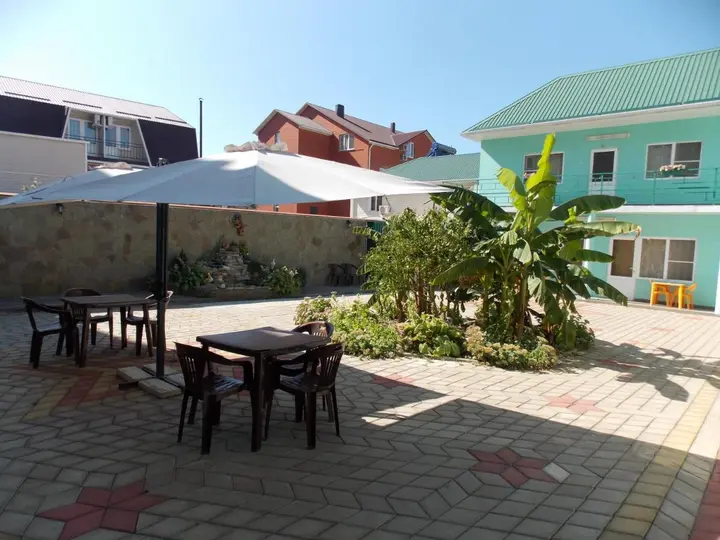 Новомихайловский: Mini Hotel Vse Svoi