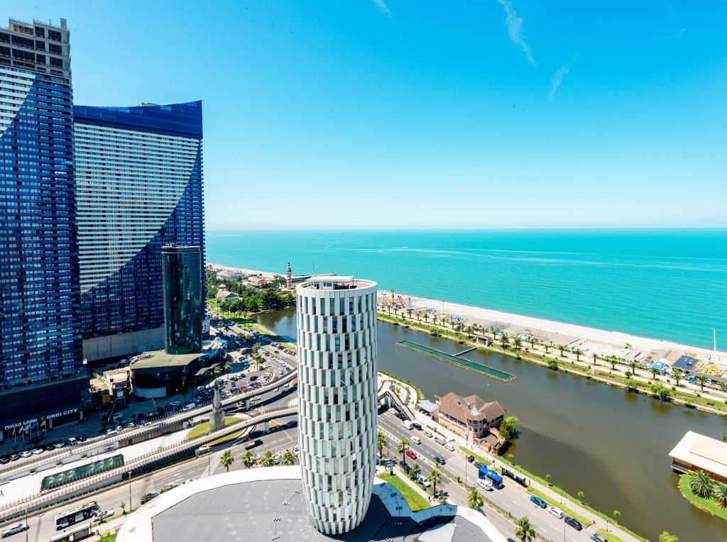 Батуми: Апартаменты Elegant Comfort at Alliance Palace