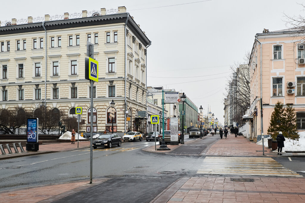 Москва: Квартира GM Apartments Яркая Трехкомнатная у Красной Площади