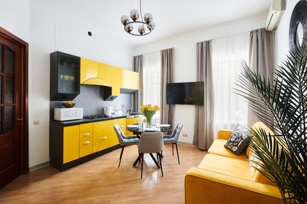 Квартира GM Apartments Яркая Трехкомнатная у Красной Площади — фото 3