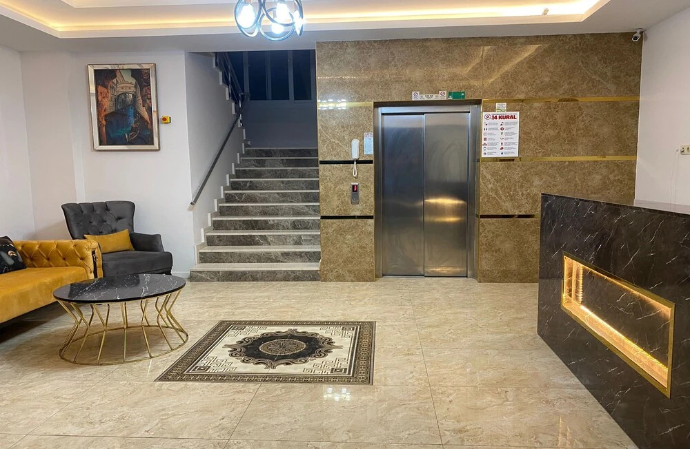 Мезитли: Kent Suit Otel