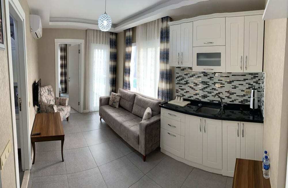 Мезитли: Kent Suit Otel