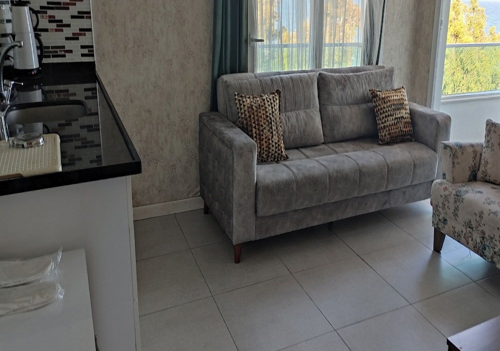 Мезитли: Kent Suit Otel