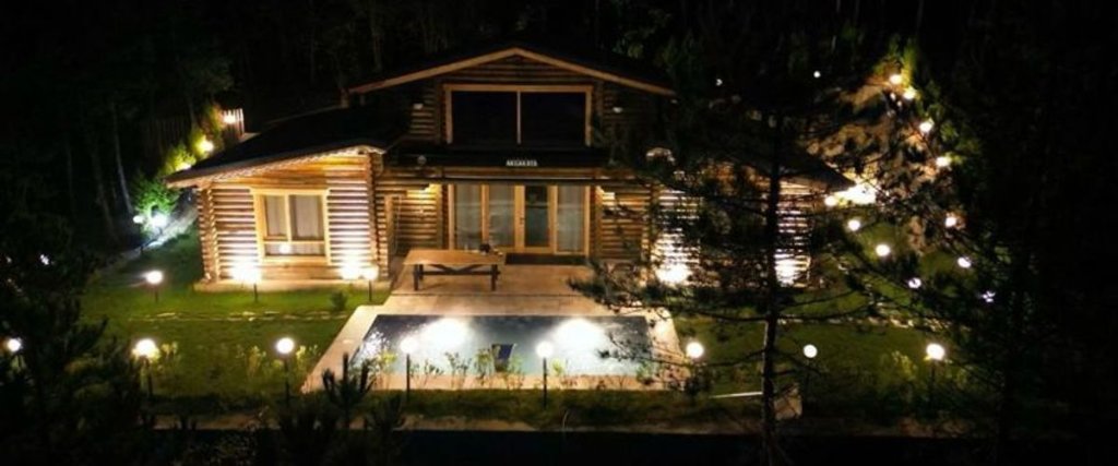 Шерефье: Akcakaya Dağ Evi