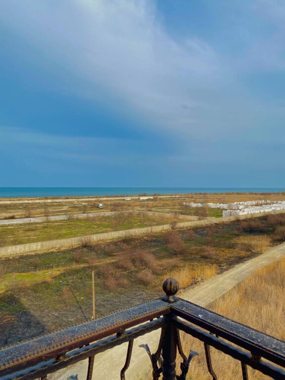 Квартира на Первой Линии у Моря с Французским Балконом — фото 5