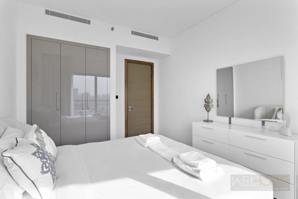 Дубай: Апартаменты WelHome - Charming Apt With City Lights in Sobha Waves