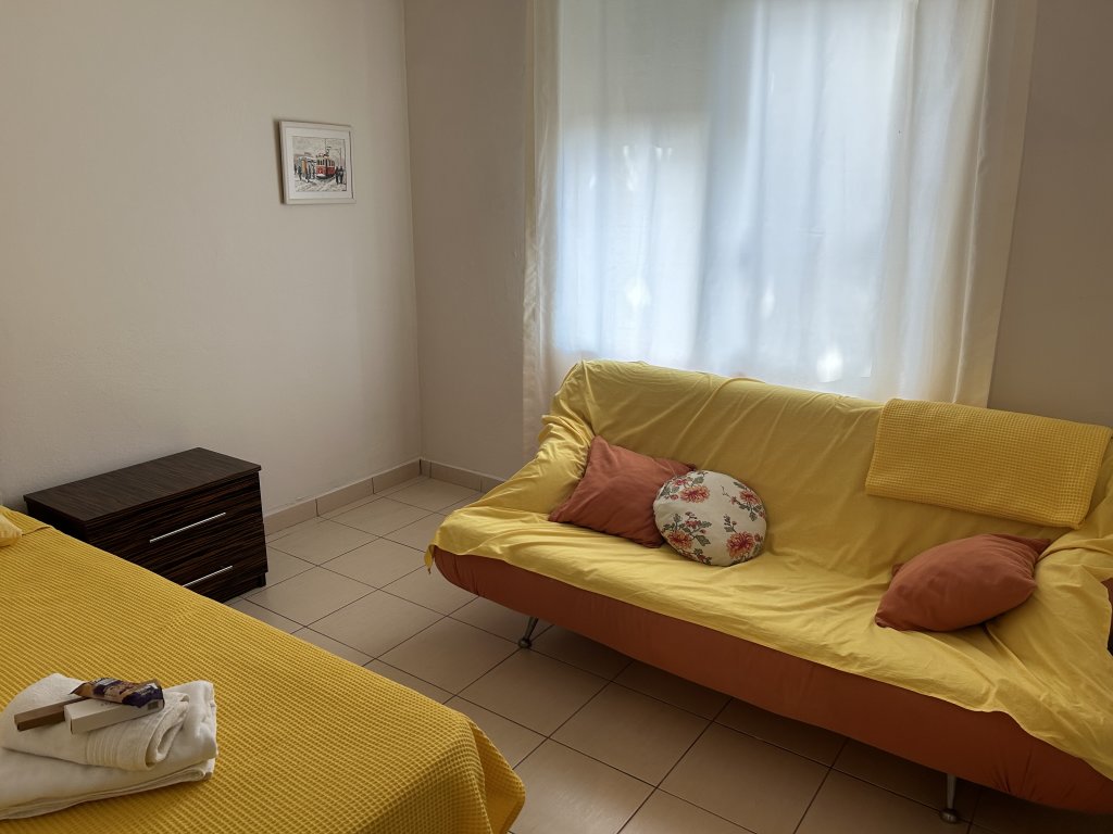 Богазкент: Flat By the Beach Under the Palm Trees