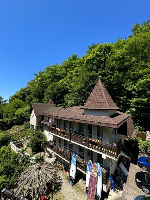 Гагра: Гостевой дом Chalet Agave