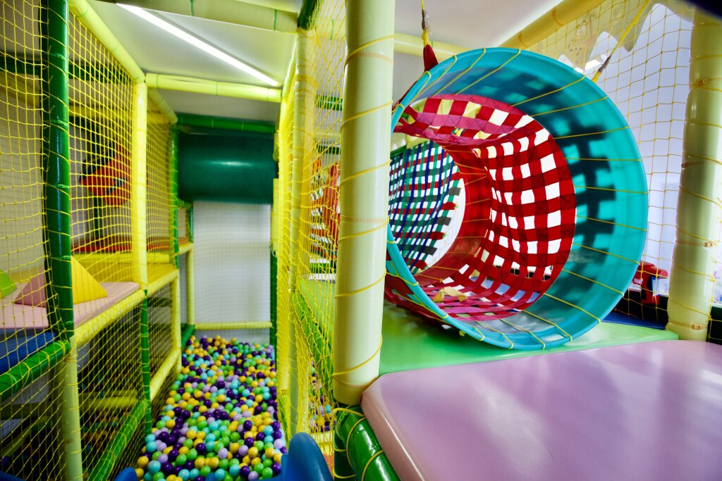 Гудаута: Отель «FAMILY RESORT BAMBORA»
