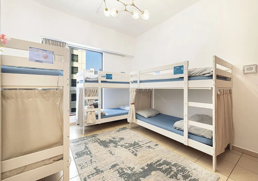 Дубай: Jbr Beach Hostel