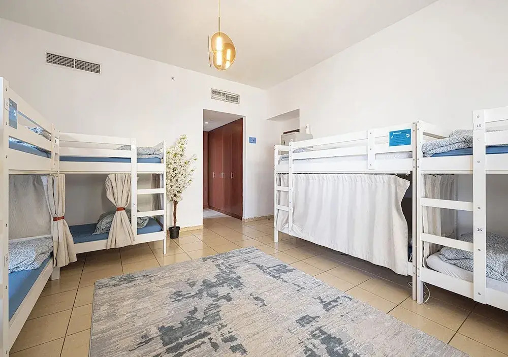 Дубай: Jbr Beach Hostel