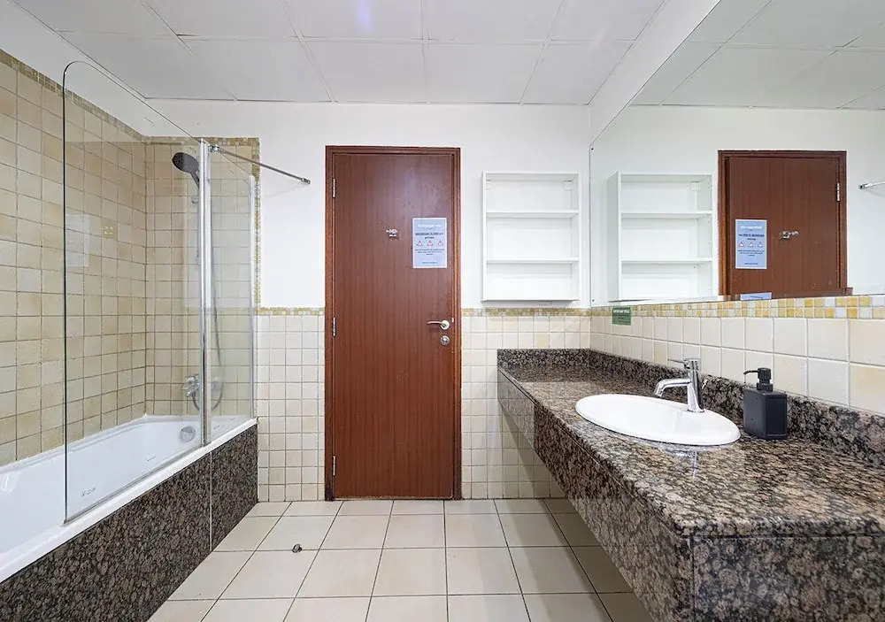 Дубай: Jbr Beach Hostel