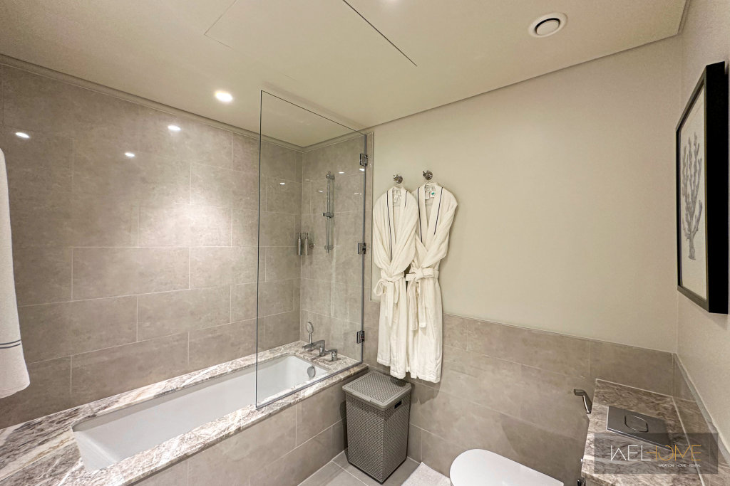Дубай: Апартаменты WelHome - Luxury 2BR Beautiful Apt in Forte T1 Downtown